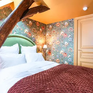 Maison La Boheme Montmartre - & Paris