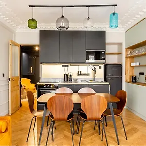  Appart hôtel Stylish In The Heart Of